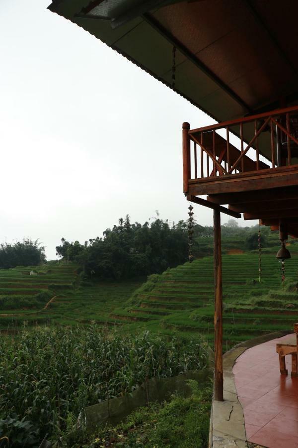 Indigo Snail Boutique Hmong Homestay Sa Pa Exterior foto